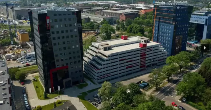 Millenium Towers - Centrum Biznesu Descont