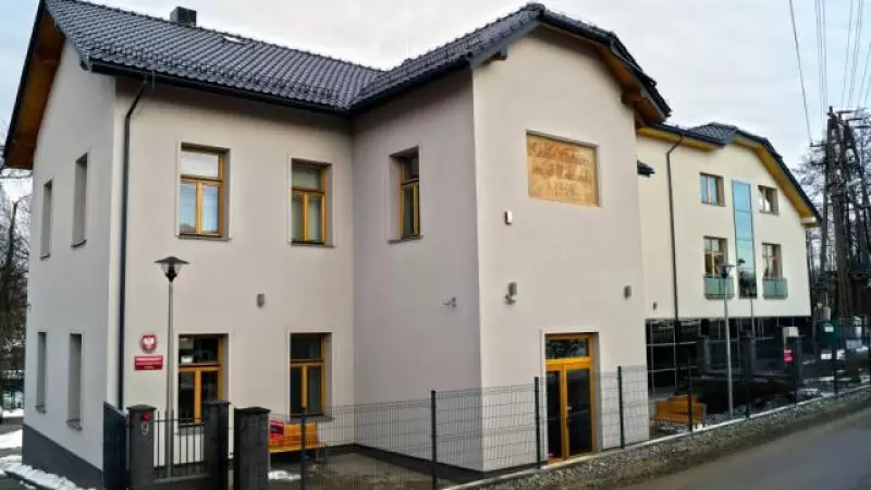 Ośrodek Inicjatyw Edukacyjno-Społecznych