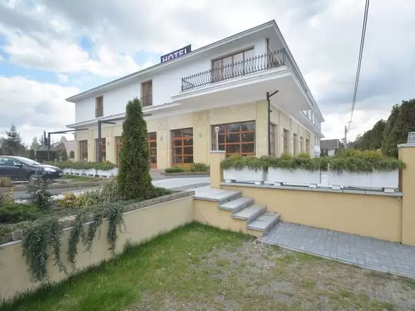 Hotel & Restauracja Mela Verde