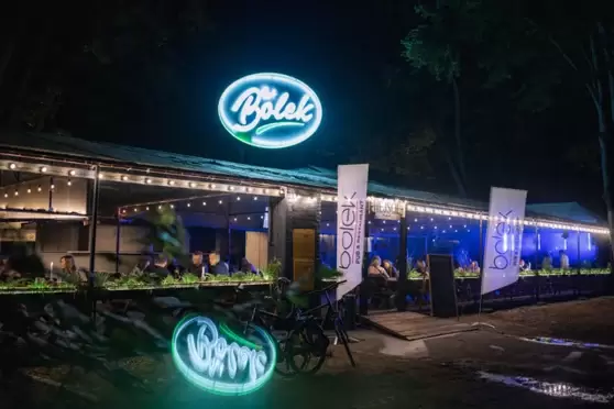 Bolek Pub & Restaurant