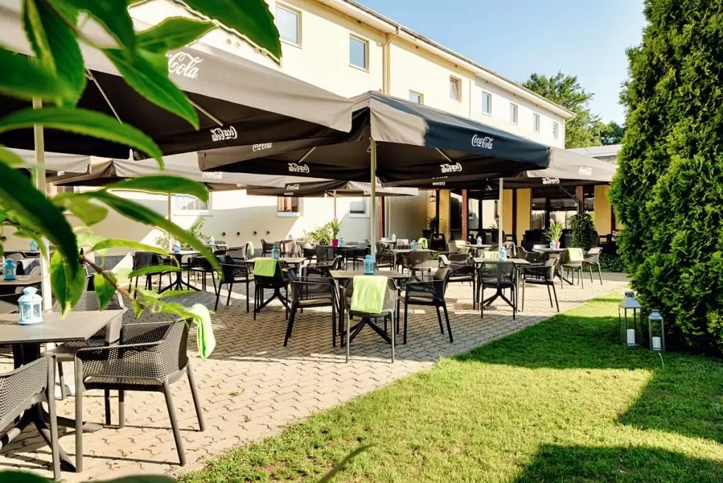 Falenty Biznes i Wypoczynek