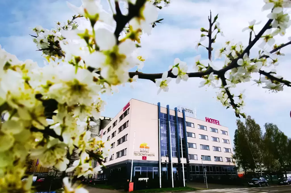 Hotel Tęczowy Młyn****