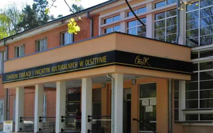 Centrum Edukacji i Inicjatyw Kulturalnych - Aula