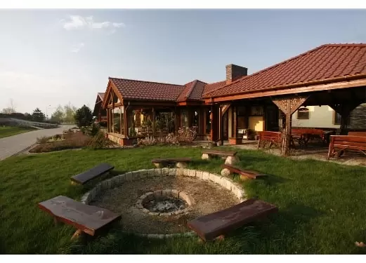 COUNTRY PARK Pod Gajem****