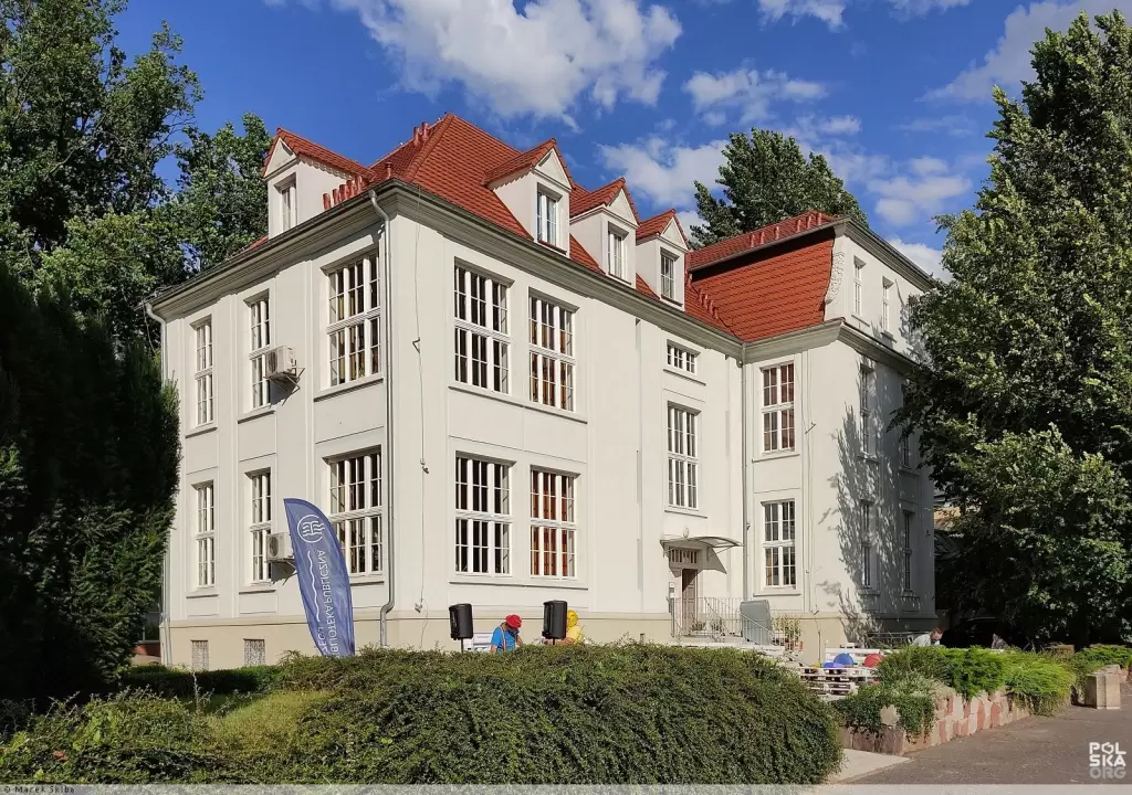 4. Miejska Biblioteka Publiczna im. Galla Anonima w Kołobrzegu